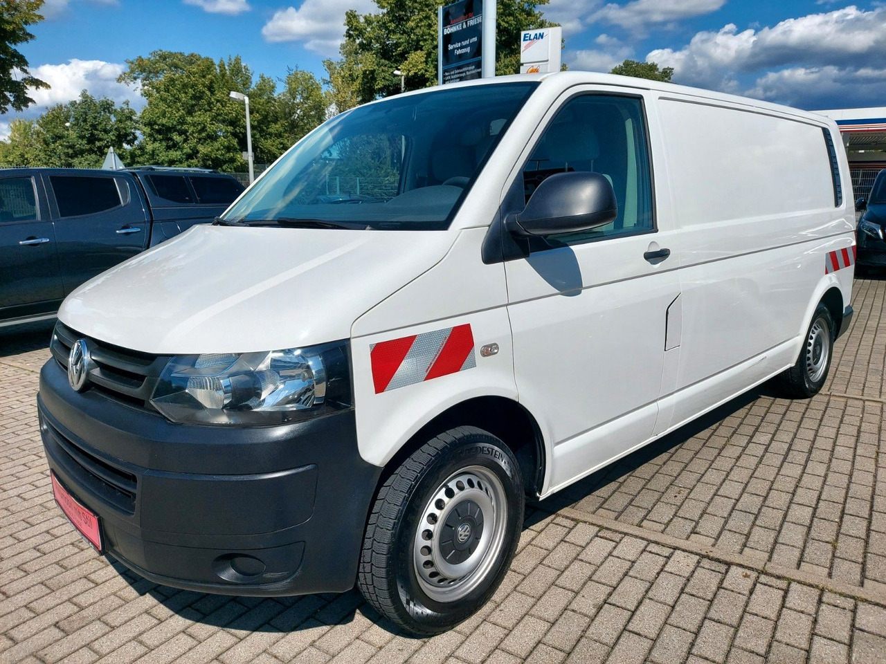Volkswagen T5 Transporter Kasten Kombi lang Klima - Пътнически бус: снимка 4 Volkswagen T5 Transporter Kasten Kombi lang Klima - Пътнически бус: снимка 4
