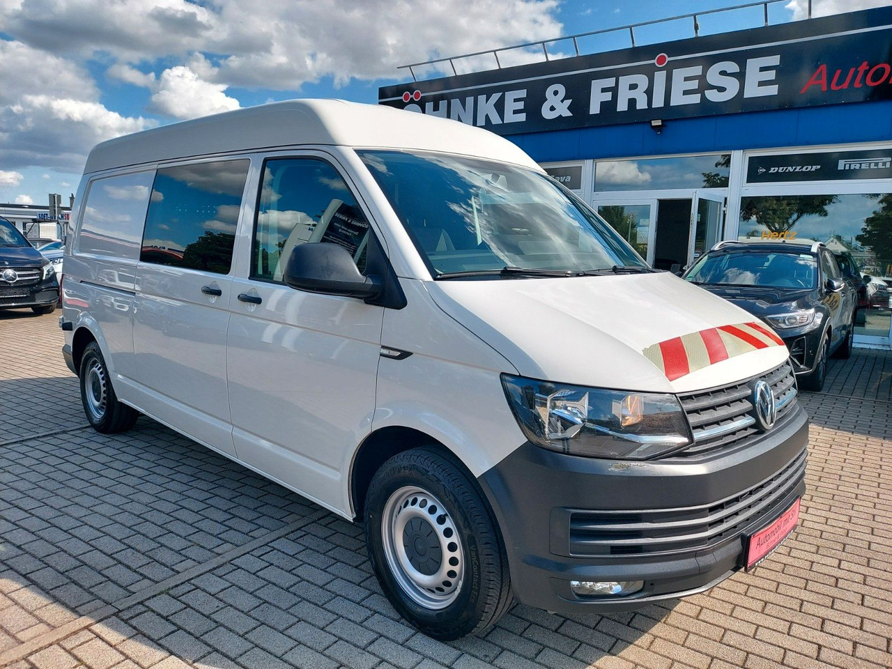 Volkswagen T6 Transporter Kasten Kombi Mittel hoch 4x4 - Пътнически бус: снимка 4 Volkswagen T6 Transporter Kasten Kombi Mittel hoch 4x4 - Пътнически бус: снимка 4