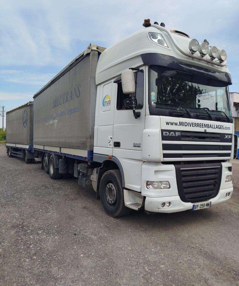 DAF XF 460 - Камион с брезент: снимка 1 DAF XF 460 - Камион с брезент: снимка 1