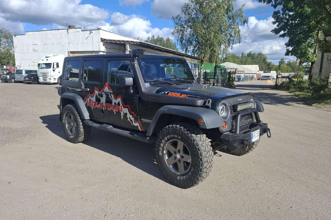 Jeep Wrangler - Лек автомобил: снимка 1 Jeep Wrangler - Лек автомобил: снимка 1