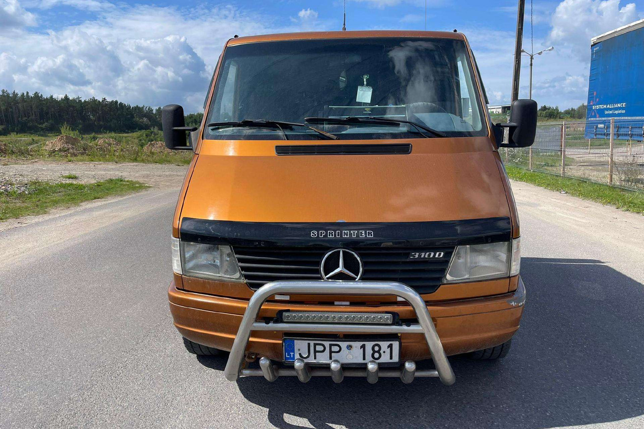 Mercedes-Benz 310 - Товарен бус: снимка 5 Mercedes-Benz 310 - Товарен бус: снимка 5