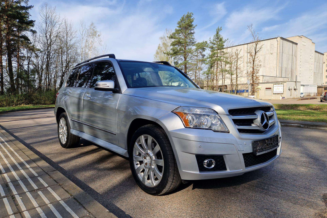 Mercedes-Benz GLK350 - Лек автомобил: снимка 1 Mercedes-Benz GLK350 - Лек автомобил: снимка 1