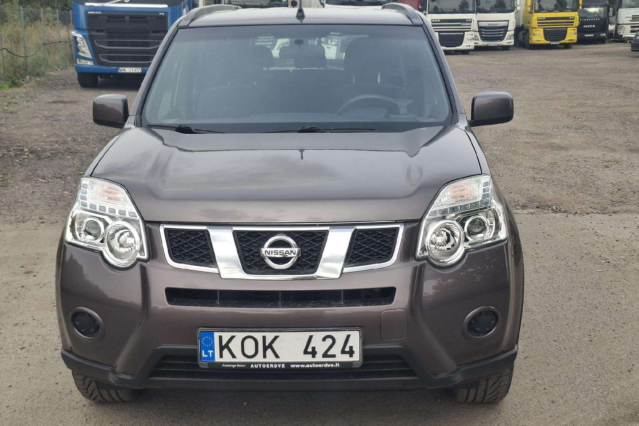 Nissan X-Trail - Джип: снимка 5 Nissan X-Trail - Джип: снимка 5
