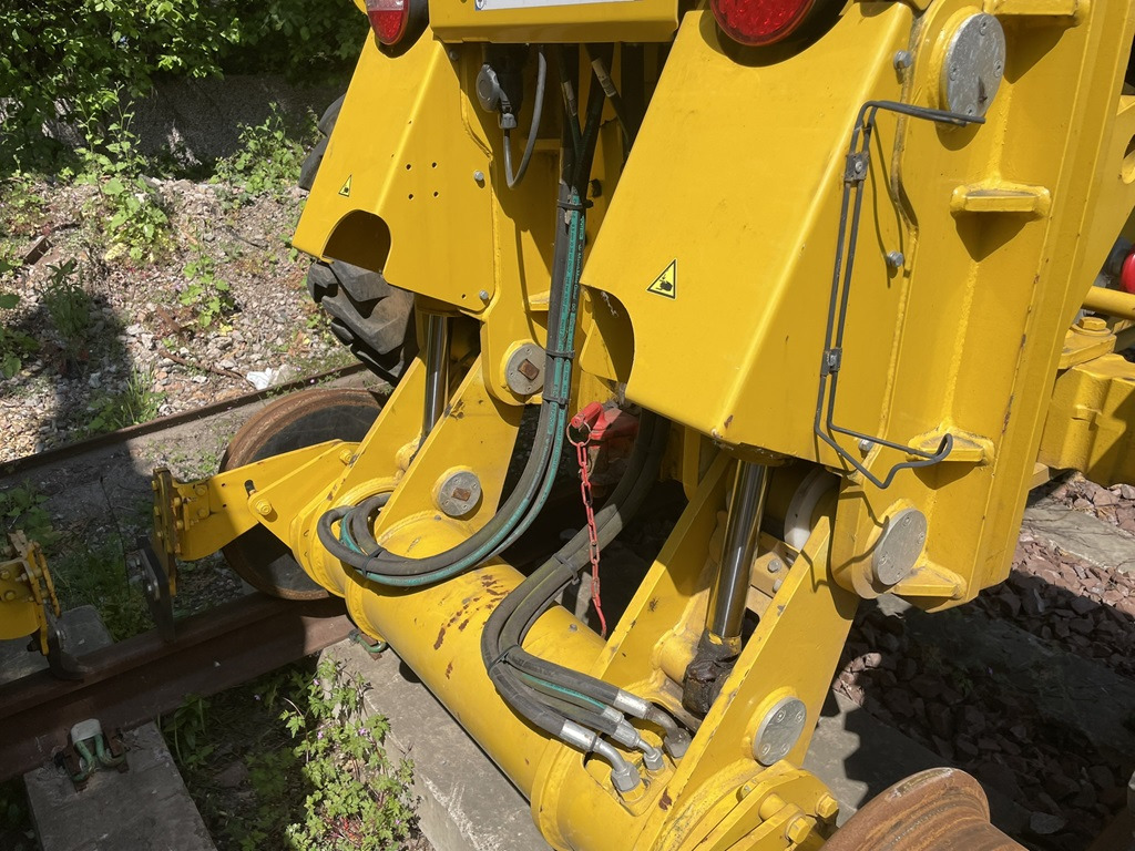 MANITOU ART17H Rail Products - Артикулираща платформа: снимка 5 MANITOU ART17H Rail Products - Артикулираща платформа: снимка 5