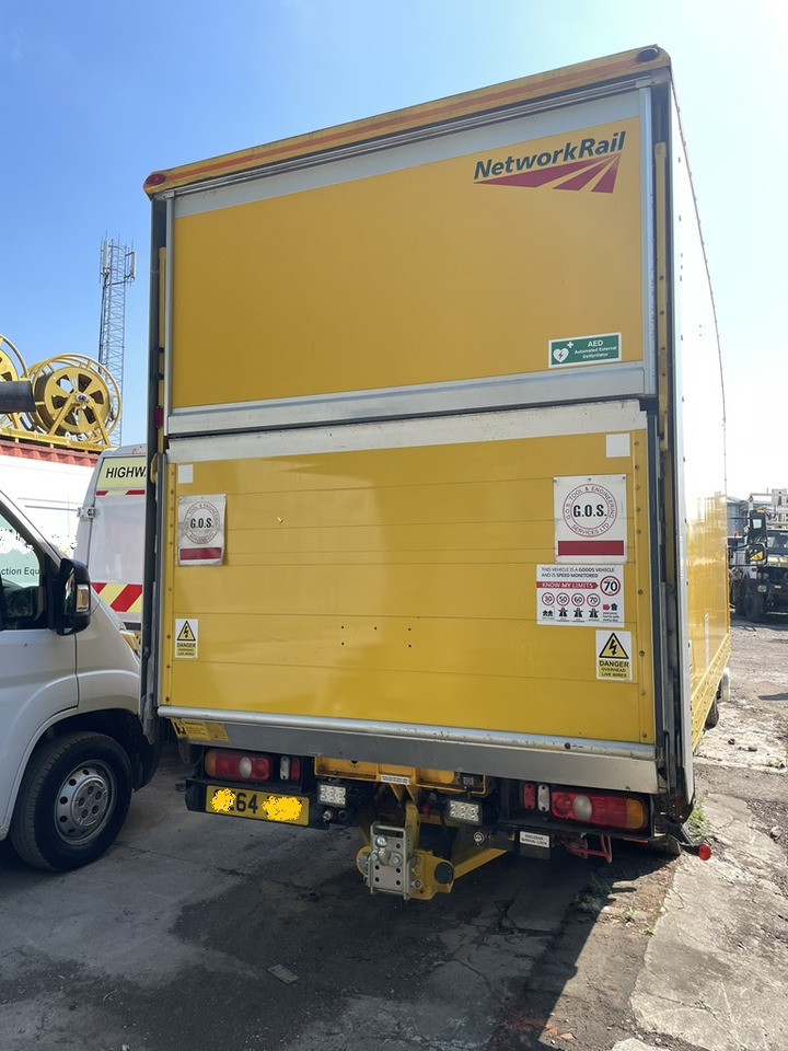 Mitsubishi Fusso - Камион фургон: снимка 3 Mitsubishi Fusso - Камион фургон: снимка 3