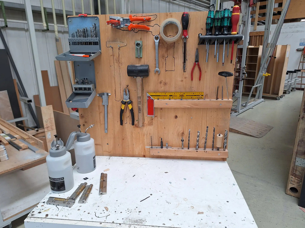 1 Stk. Arbeitsplatz - Оборудване за гаражи/ Работилници: снимка 2 1 Stk. Arbeitsplatz - Оборудване за гаражи/ Работилници: снимка 2