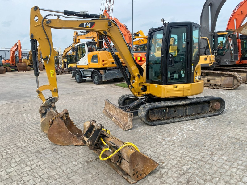 Caterpillar 305E2 NVT - Мини багер: снимка 2 Caterpillar 305E2 NVT - Мини багер: снимка 2
