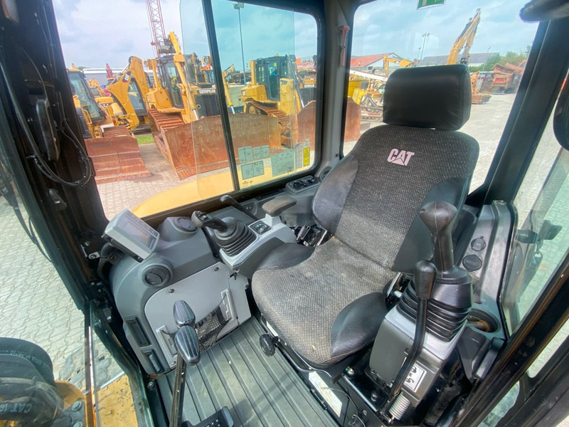 Caterpillar 305E2 NVT - Мини багер: снимка 3 Caterpillar 305E2 NVT - Мини багер: снимка 3