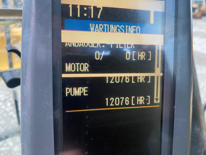 Верижен багер Caterpillar 323D NVT: снимка 11 Верижен багер Caterpillar 323D NVT: снимка 11