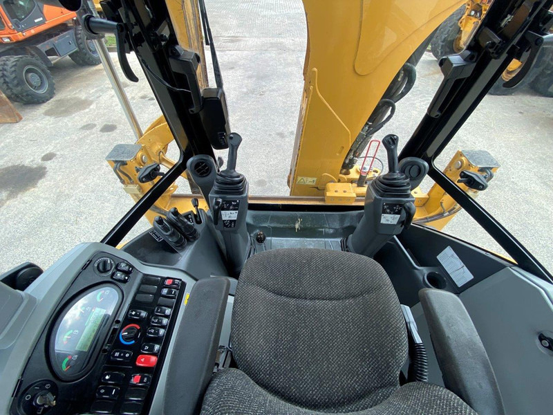 Caterpillar 432F2 NVT - Багер-товарач: снимка 5 Caterpillar 432F2 NVT - Багер-товарач: снимка 5