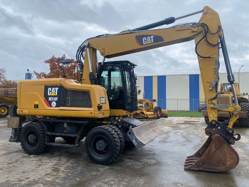 Caterpillar M316F NVT - Колесен багер: снимка 2 Caterpillar M316F NVT - Колесен багер: снимка 2