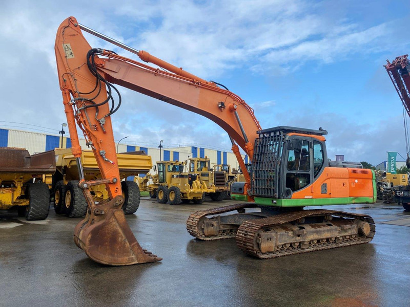 Doosan DX 255 LC NVT - Верижен багер: снимка 2 Doosan DX 255 LC NVT - Верижен багер: снимка 2