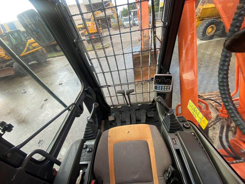 Doosan DX 255 LC NVT - Верижен багер: снимка 4 Doosan DX 255 LC NVT - Верижен багер: снимка 4