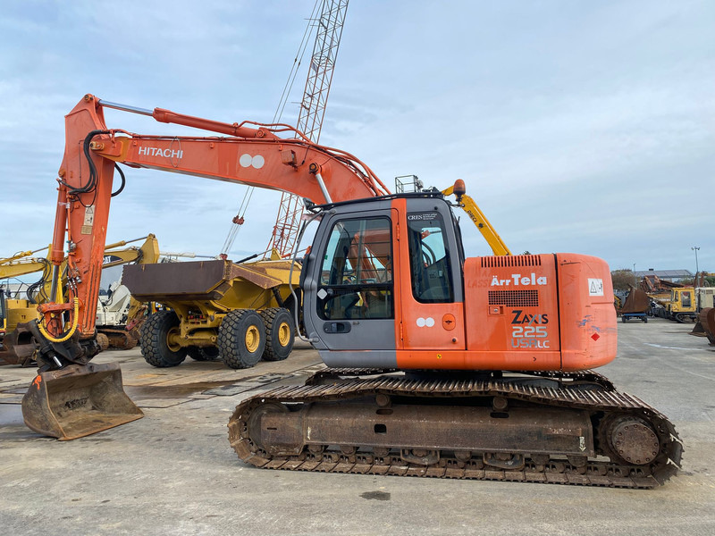 Hitachi ZX 225 USRLC NVT - Верижен багер: снимка 3 Hitachi ZX 225 USRLC NVT - Верижен багер: снимка 3