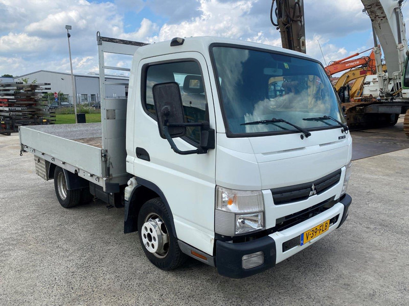 Mitsubishi Fuso Canter 3C18 NVT - Камион фургон: снимка 2 Mitsubishi Fuso Canter 3C18 NVT - Камион фургон: снимка 2
