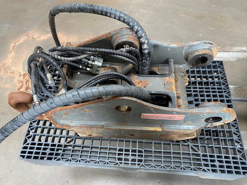 Oil Quick OQ 70 - Бързо сменник: снимка 1 Oil Quick OQ 70 - Бързо сменник: снимка 1