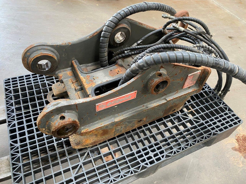 Oil Quick OQ 70 - Бързо сменник: снимка 2 Oil Quick OQ 70 - Бързо сменник: снимка 2