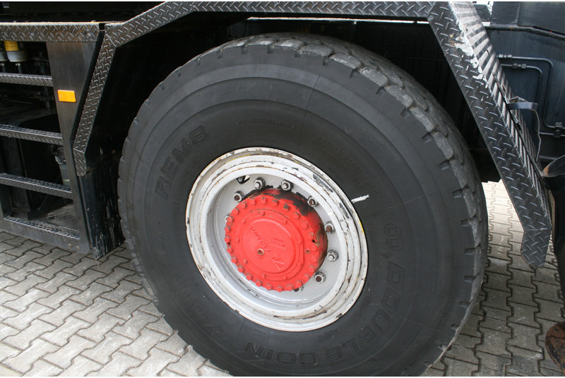 Кран за всякакви терени Tadano TR300EX NVT: снимка 8