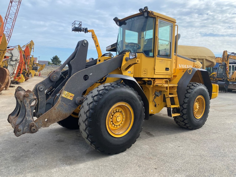 Volvo L90E NVT - Колесен товарач: снимка 1 Volvo L90E NVT - Колесен товарач: снимка 1