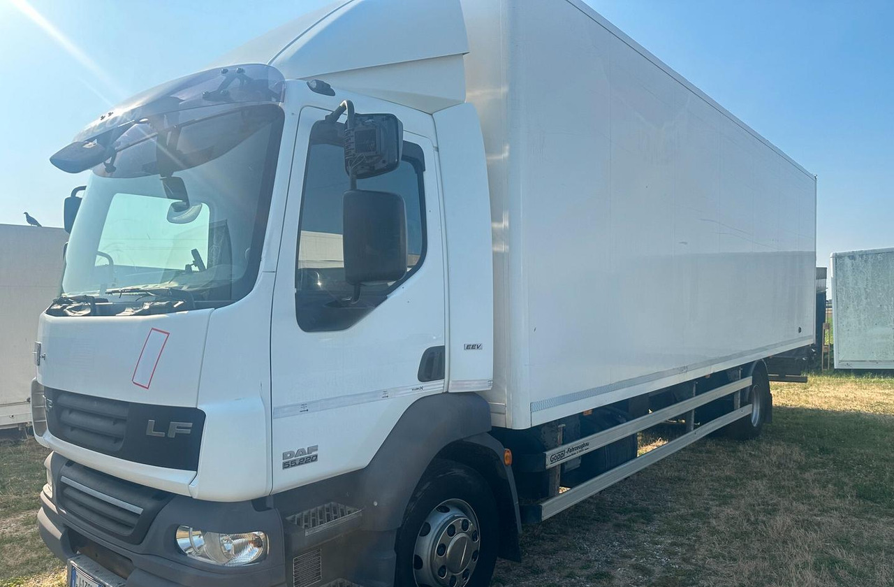 DAF LF 55.220 FURGONE 8 MT. - Камион фургон: снимка 1 DAF LF 55.220 FURGONE 8 MT. - Камион фургон: снимка 1