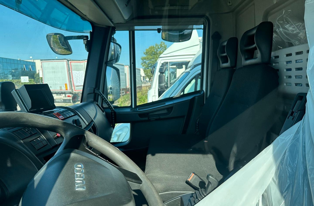 Iveco - Рефрижератор камион: снимка 5 Iveco - Рефрижератор камион: снимка 5