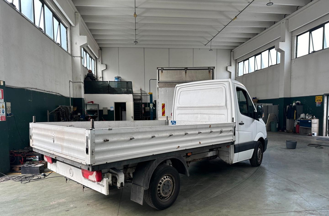 MERCEDES SPRINTER 311 CASSONATO EURO 6 - Бордови бус: снимка 4 MERCEDES SPRINTER 311 CASSONATO EURO 6 - Бордови бус: снимка 4