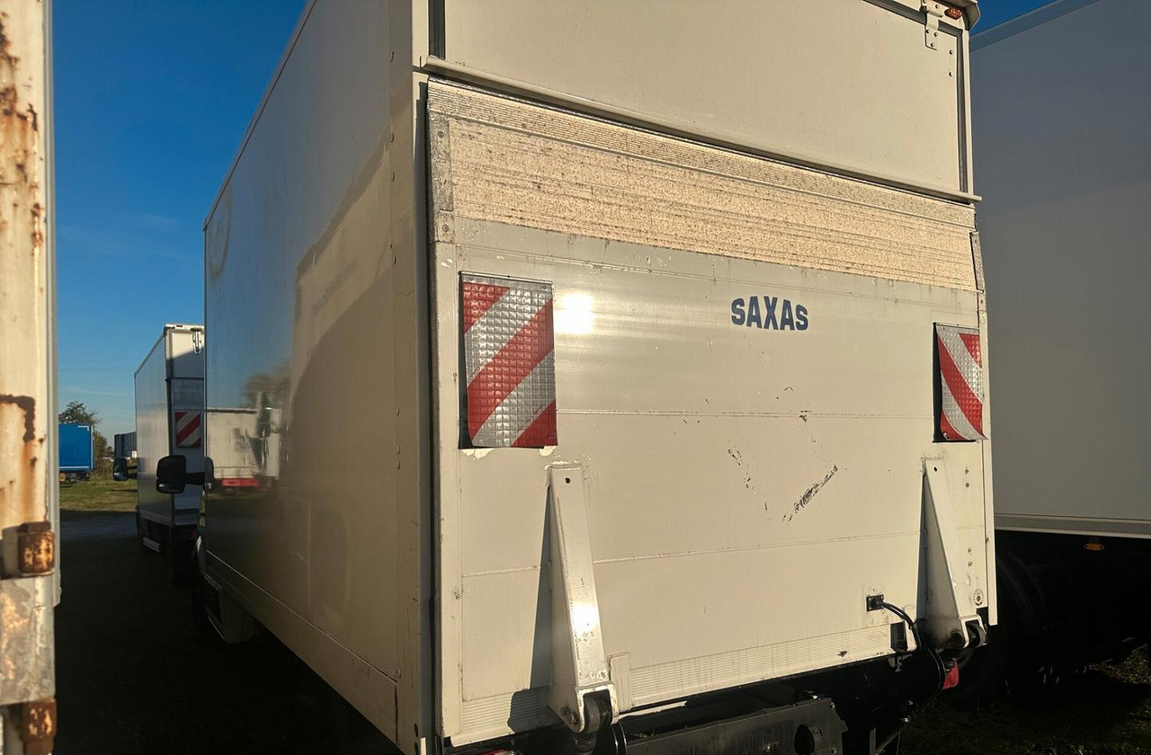 Volkswagen - Лекотоварен автомобил фургон: снимка 4 Volkswagen - Лекотоварен автомобил фургон: снимка 4