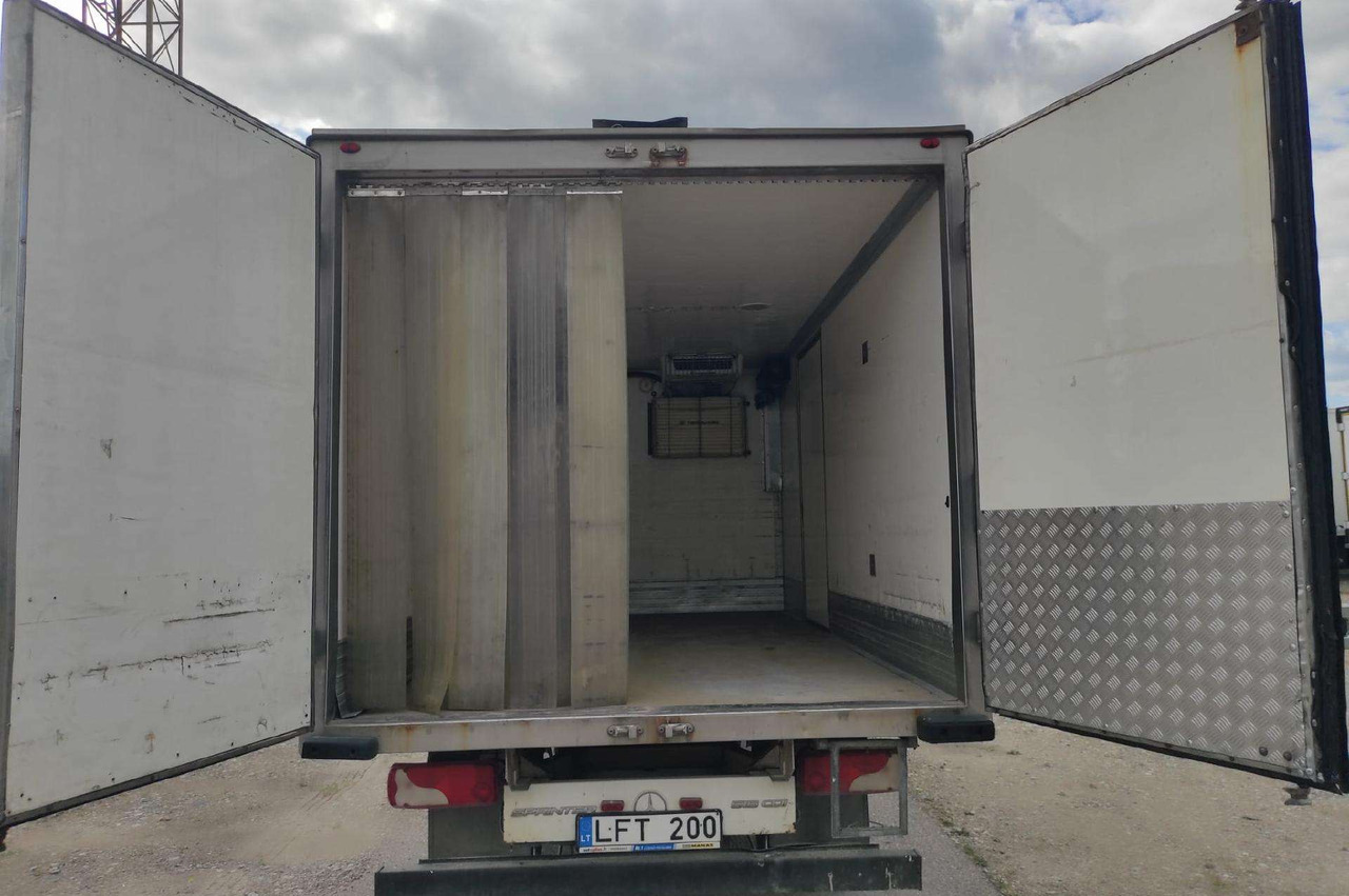 Mercedes-Benz Sprinter - Товарен бус: снимка 5 Mercedes-Benz Sprinter - Товарен бус: снимка 5