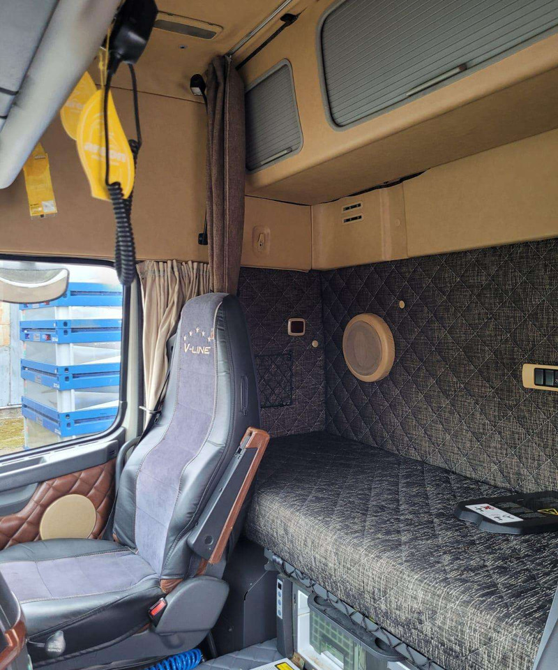 Volvo FH13 440AG - Влекач: снимка 5 Volvo FH13 440AG - Влекач: снимка 5