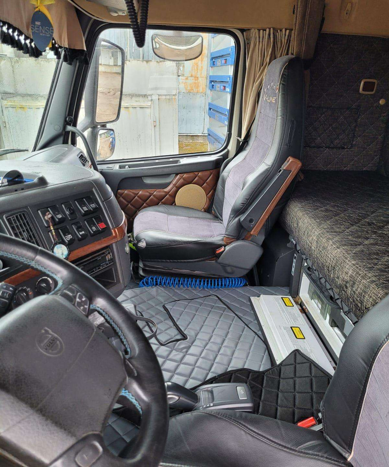 Volvo FH13 440AG - Влекач: снимка 4 Volvo FH13 440AG - Влекач: снимка 4