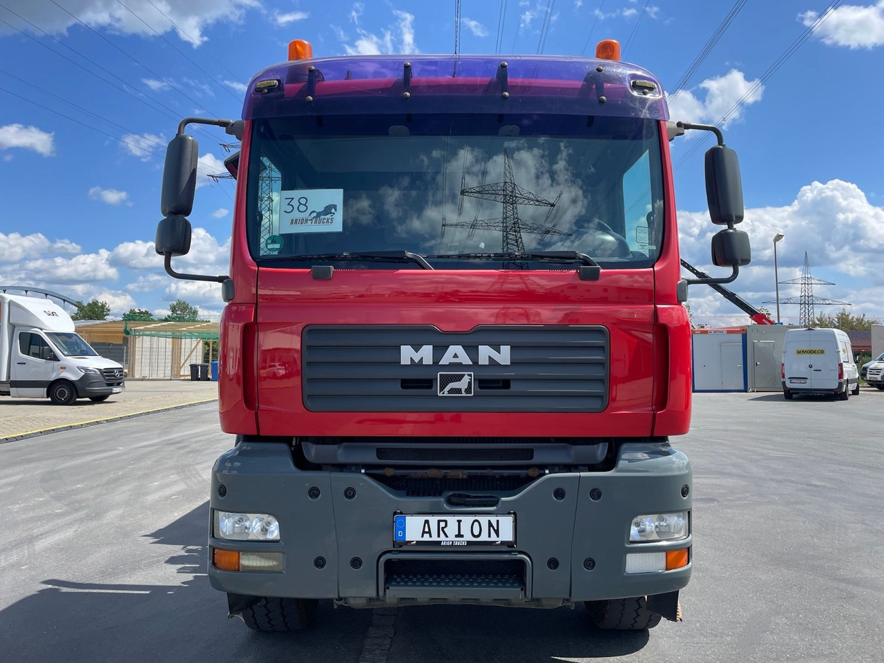 MAN TGA 26.360 6x6H Dreiseitenkipper/Kran/PALFINGER - Самосвал камион, Камион с кран: снимка 2 MAN TGA 26.360 6x6H Dreiseitenkipper/Kran/PALFINGER - Самосвал камион, Камион с кран: снимка 2