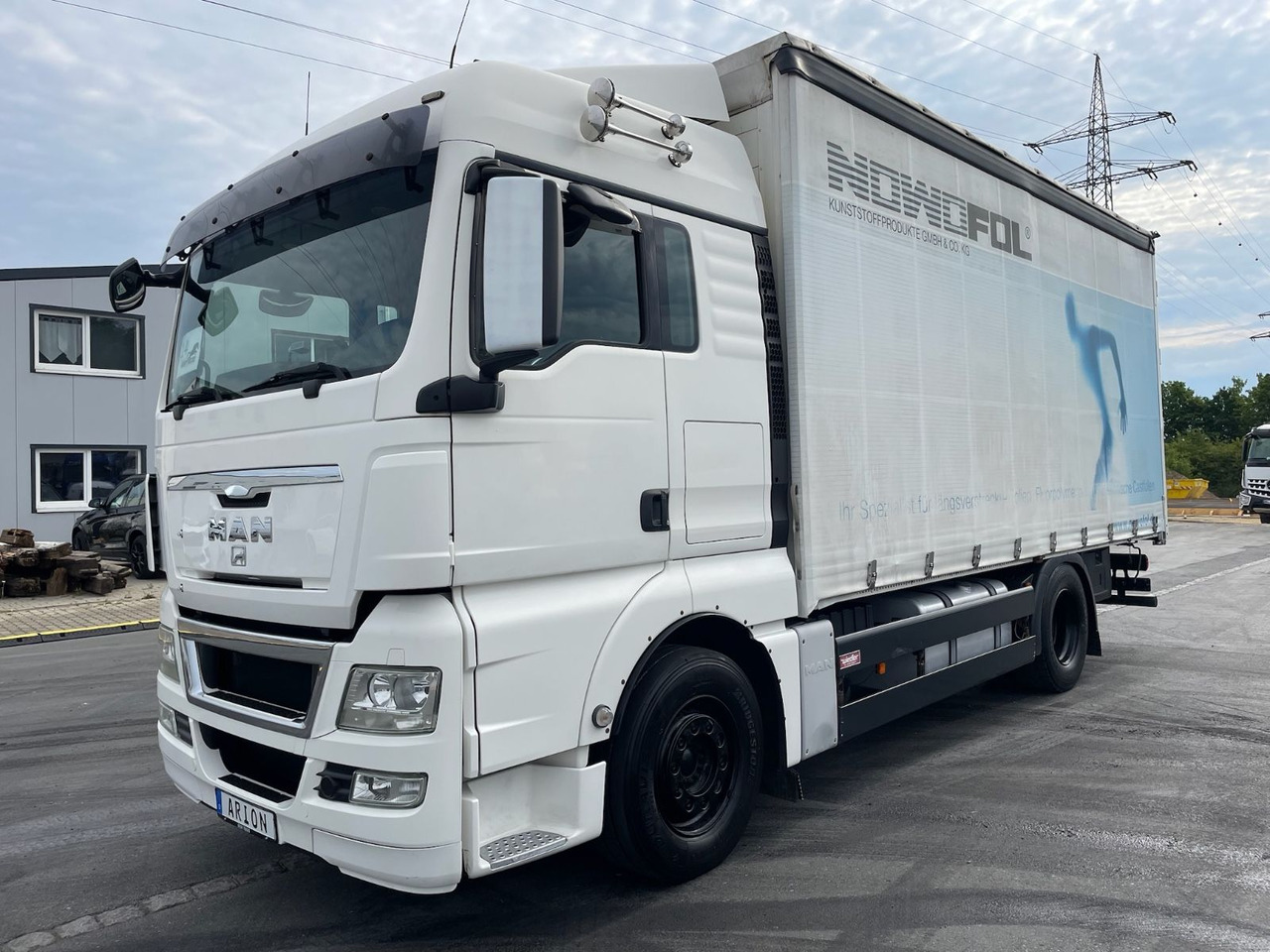 MAN TGX 18.440 4x2 BL Pritsche+Plane/AC/2xBett/EU5 - Камион с брезент: снимка 3 MAN TGX 18.440 4x2 BL Pritsche+Plane/AC/2xBett/EU5 - Камион с брезент: снимка 3