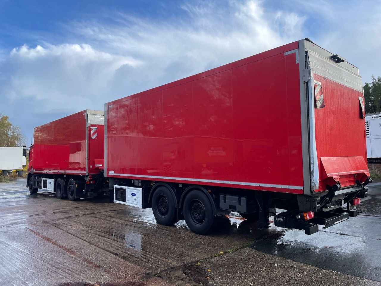 Mercedes-Benz Actros 2543 6x2 Kühlkoffer/CARRIER/KERSCHER/EU6d - Рефрижератор камион: снимка 4 Mercedes-Benz Actros 2543 6x2 Kühlkoffer/CARRIER/KERSCHER/EU6d - Рефрижератор камион: снимка 4