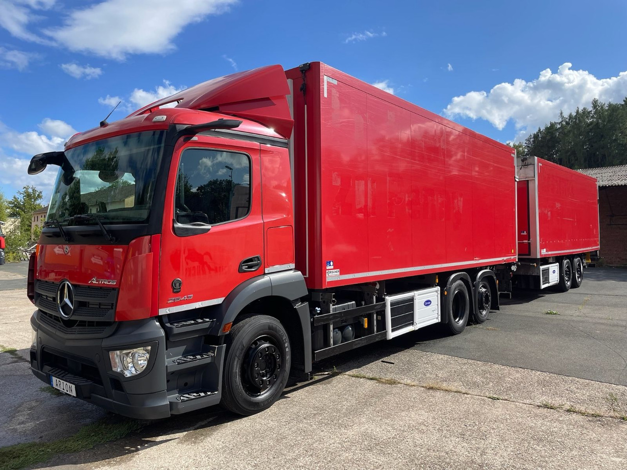 Mercedes-Benz Actros 2543 6x2 Kühlkoffer/CARRIER/KERSCHER/EU6d - Рефрижератор камион: снимка 3 Mercedes-Benz Actros 2543 6x2 Kühlkoffer/CARRIER/KERSCHER/EU6d - Рефрижератор камион: снимка 3