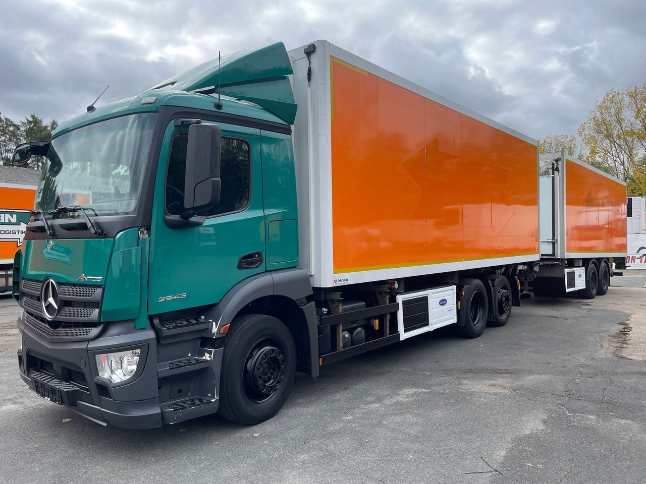 Mercedes-Benz Antos 2543 6x2 Kühlkoffer/CARRIER/NLA/LBW/AC/EU6 - Рефрижератор камион: снимка 3 Mercedes-Benz Antos 2543 6x2 Kühlkoffer/CARRIER/NLA/LBW/AC/EU6 - Рефрижератор камион: снимка 3
