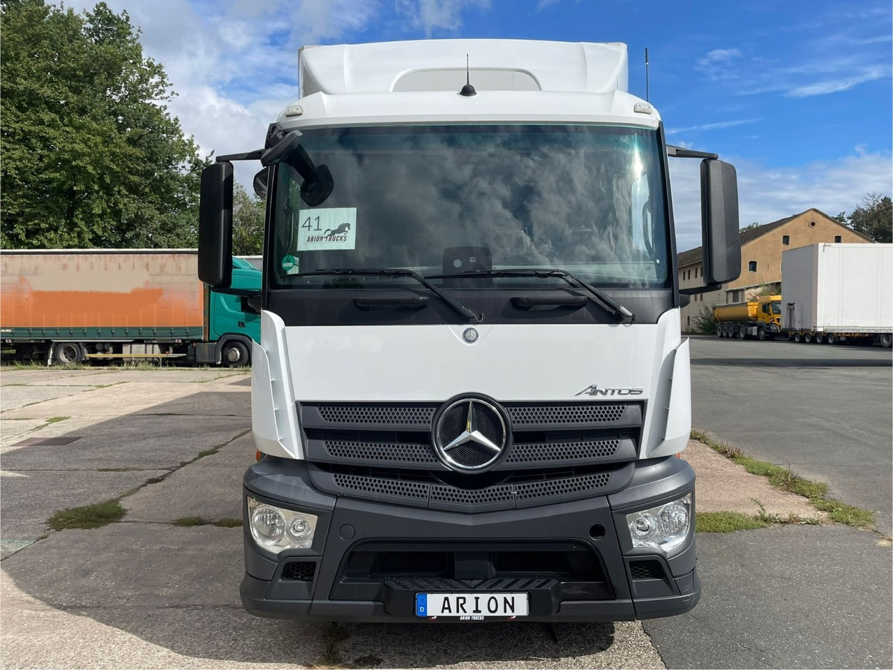 Mercedes-Benz Antos 2543 6x2 Kühlkoffer/CARRIER/NLA/LBW/AC/EU6 - Рефрижератор камион: снимка 2 Mercedes-Benz Antos 2543 6x2 Kühlkoffer/CARRIER/NLA/LBW/AC/EU6 - Рефрижератор камион: снимка 2