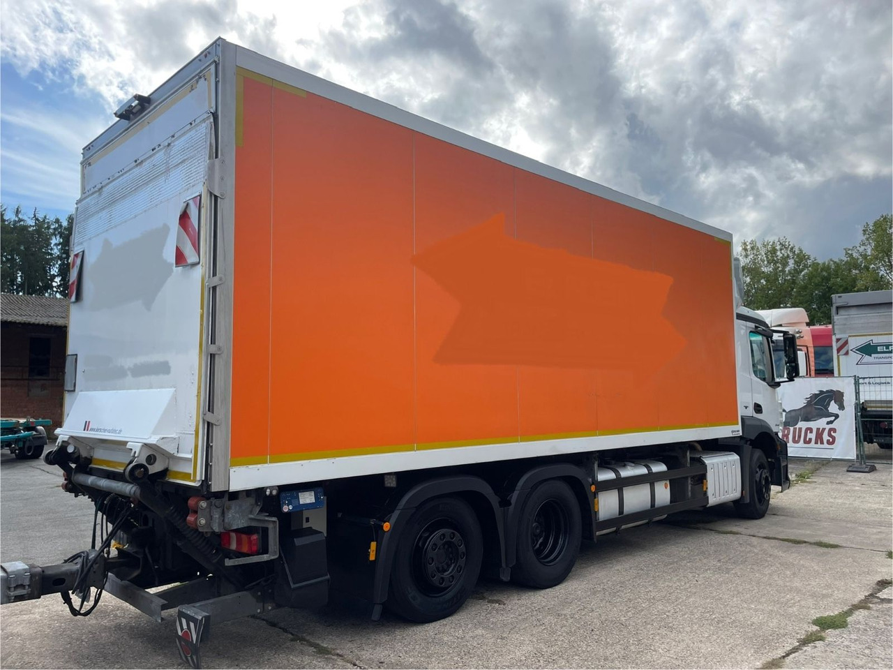 Mercedes-Benz Antos 2543 6x2 Kühlkoffer/CARRIER/NLA/LBW/AC/EU6 - Рефрижератор камион: снимка 5 Mercedes-Benz Antos 2543 6x2 Kühlkoffer/CARRIER/NLA/LBW/AC/EU6 - Рефрижератор камион: снимка 5