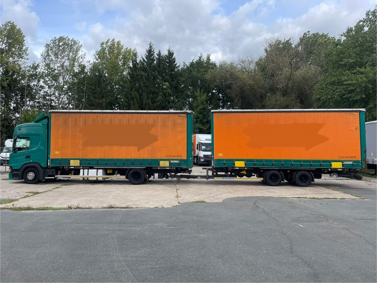 Scania G450 Pritsche+Plane/ANHÄNGER/KOTSCHENREUTHER - Камион с брезент: снимка 5 Scania G450 Pritsche+Plane/ANHÄNGER/KOTSCHENREUTHER - Камион с брезент: снимка 5
