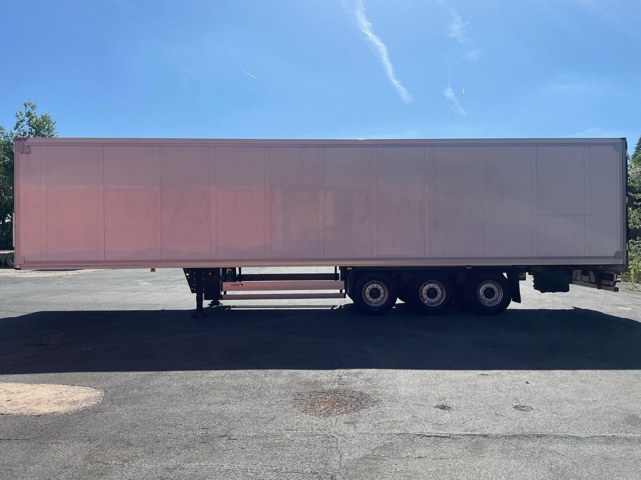 Schmitz Cargobull SCB*S3B /TÜV04-26/LikeNew/2195h/Multi-Temp/13,4m - Рефрижератор полуремарке: снимка 4 Schmitz Cargobull SCB*S3B /TÜV04-26/LikeNew/2195h/Multi-Temp/13,4m - Рефрижератор полуремарке: снимка 4