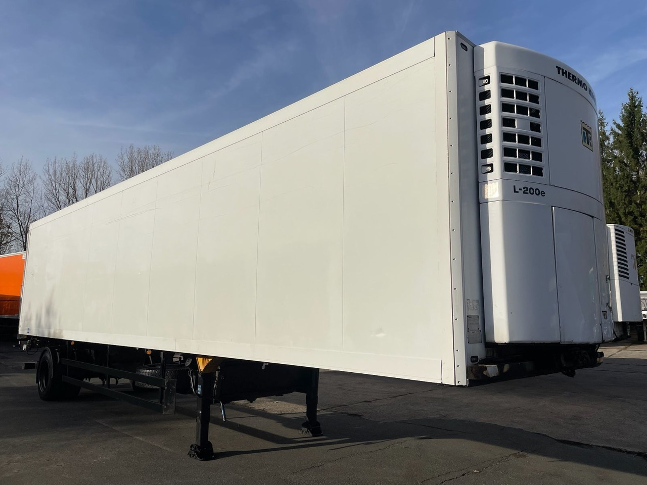 Schmitz Cargobull SKO10/THERMOKING/SL200e/LBW/BÄR/11,15m/Lenkachse - Рефрижератор полуремарке: снимка 1 Schmitz Cargobull SKO10/THERMOKING/SL200e/LBW/BÄR/11,15m/Lenkachse - Рефрижератор полуремарке: снимка 1