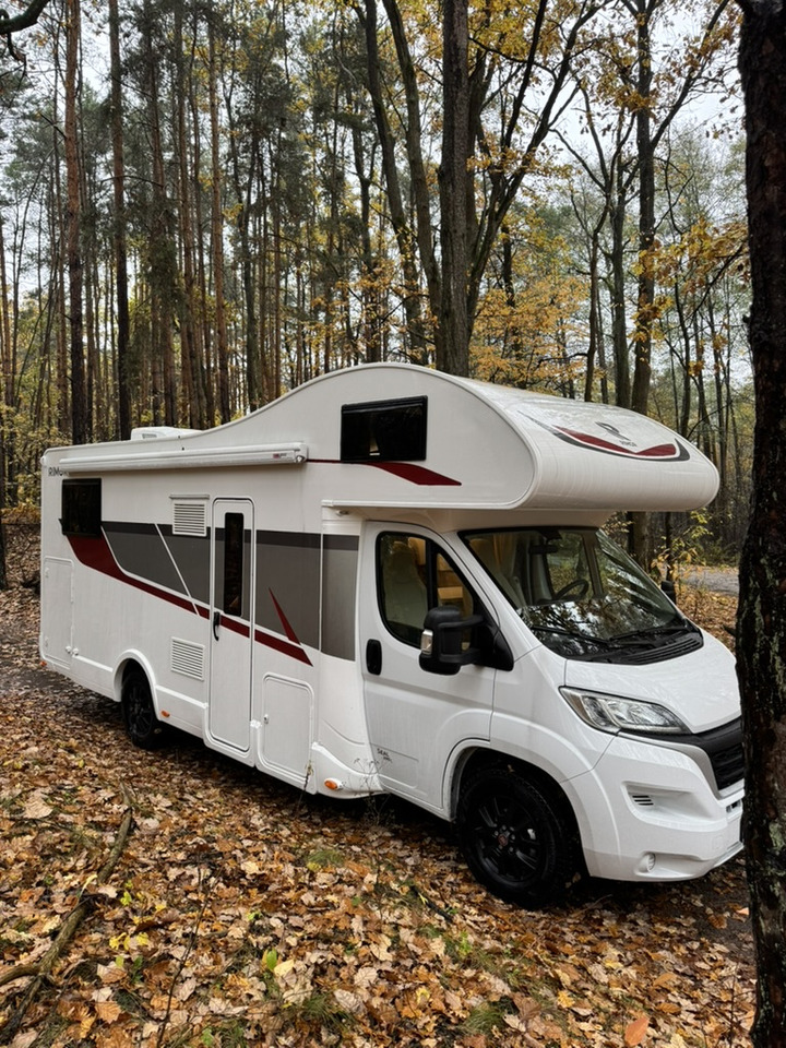 Rimor Seal 695 - Алковен кемпер: снимка 2 Rimor Seal 695 - Алковен кемпер: снимка 2