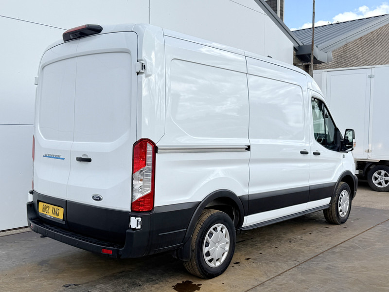 Ford E-Transit 75kWh 184PK 390 Elektrisch 75kWh 334km WLTP BEV Snelladen L2H2 Climate Control Tacho Carplay Camera Stoelverwarming Parkeersensoren voor achter - Товарен бус, Електрически бус: снимка 3 Ford E-Transit 75kWh 184PK 390 Elektrisch 75kWh 334km WLTP BEV Snelladen L2H2 Climate Control Tacho Carplay Camera Stoelverwarming Parkeersensoren voor achter - Товарен бус, Електрически бус: снимка 3