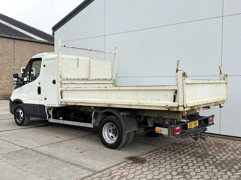 Iveco Daily 35C12 2.3 Kipper Dubbellucht 3.5t Trekhaak Airco Cruise Control Lucht geveerde stoel - Бус самосвал: снимка 3 Iveco Daily 35C12 2.3 Kipper Dubbellucht 3.5t Trekhaak Airco Cruise Control Lucht geveerde stoel - Бус самосвал: снимка 3