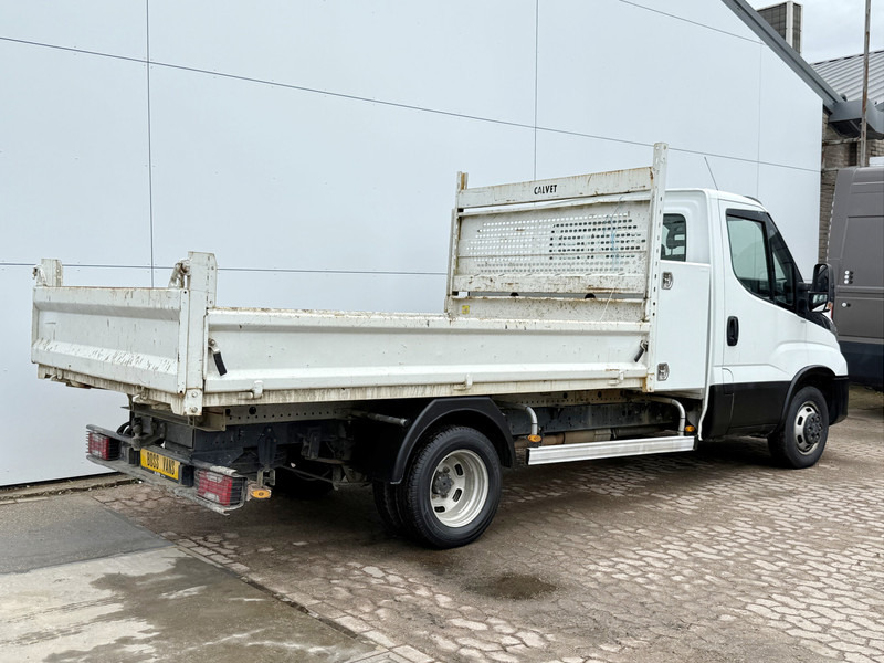 Iveco Daily 35C12 2.3 L3 Kipper Dubbellucht 3.5t Trekhaak Airco Cruise Control Lucht Geveerde Stoel - Бус самосвал: снимка 4 Iveco Daily 35C12 2.3 L3 Kipper Dubbellucht 3.5t Trekhaak Airco Cruise Control Lucht Geveerde Stoel - Бус самосвал: снимка 4