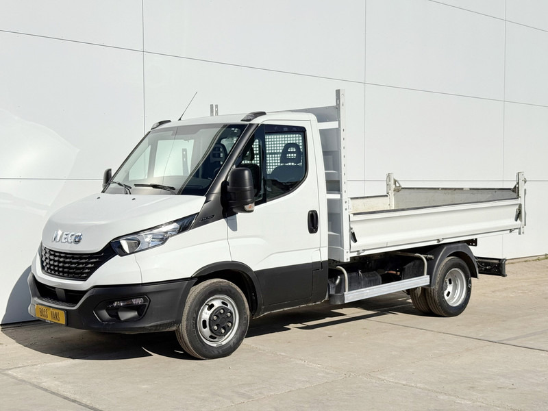 Iveco Daily 35C14 Kipper Dubbellucht Trekhaak Airco Cruise Control Lucht Geveerde Stoel - Бус самосвал: снимка 2 Iveco Daily 35C14 Kipper Dubbellucht Trekhaak Airco Cruise Control Lucht Geveerde Stoel - Бус самосвал: снимка 2