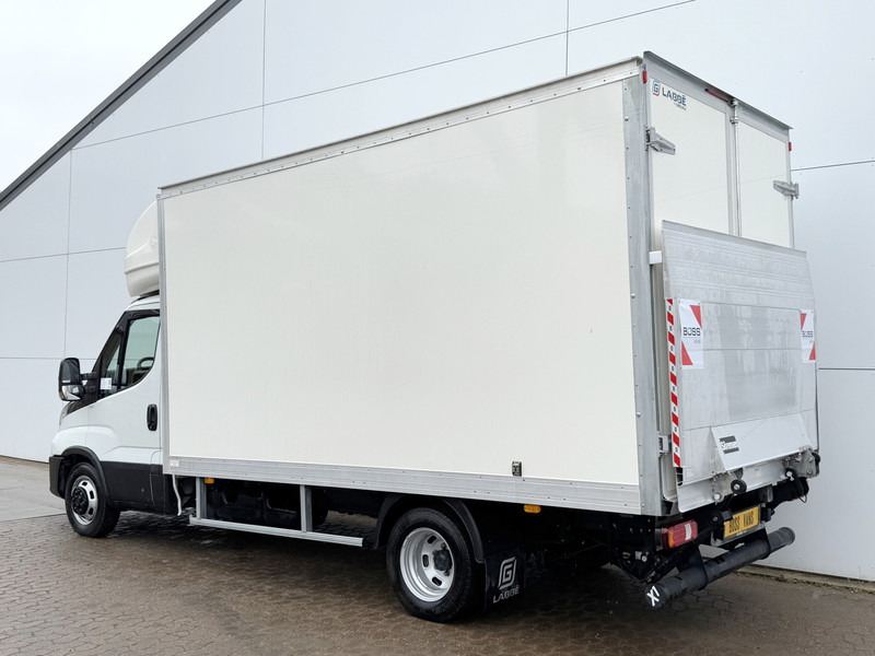 Iveco Daily 35C16 3.0L Laadklep Dubbellucht Climate Control Cruise Control Meubelbak Bakwagen Koffer - Лекотоварен автомобил фургон: снимка 2 Iveco Daily 35C16 3.0L Laadklep Dubbellucht Climate Control Cruise Control Meubelbak Bakwagen Koffer - Лекотоварен автомобил фургон: снимка 2