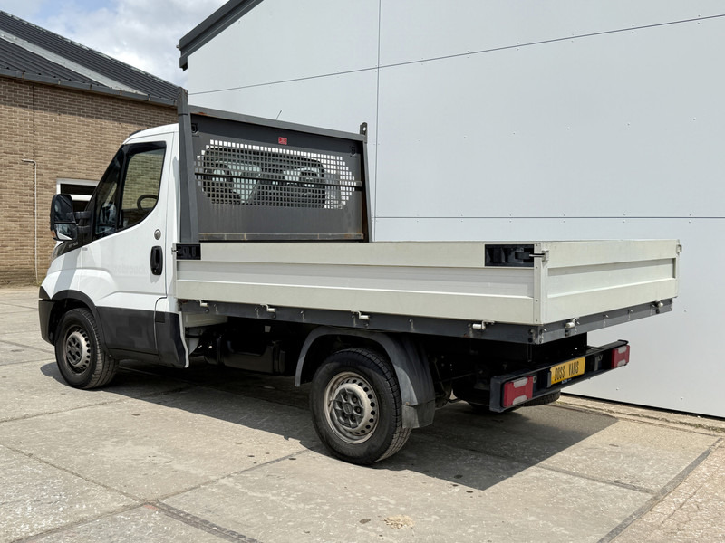 Iveco Daily 35S14 2.3 Open Laadbak Pritische Airco Cruise Control Lucht Geveerde Stoel - Бордови бус: снимка 2 Iveco Daily 35S14 2.3 Open Laadbak Pritische Airco Cruise Control Lucht Geveerde Stoel - Бордови бус: снимка 2