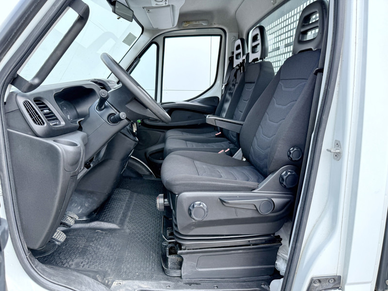 Iveco Daily 35S14 2.3 Open Laadbak Pritische Airco Cruise Control Lucht Geveerde Stoel - Бордови бус: снимка 5 Iveco Daily 35S14 2.3 Open Laadbak Pritische Airco Cruise Control Lucht Geveerde Stoel - Бордови бус: снимка 5