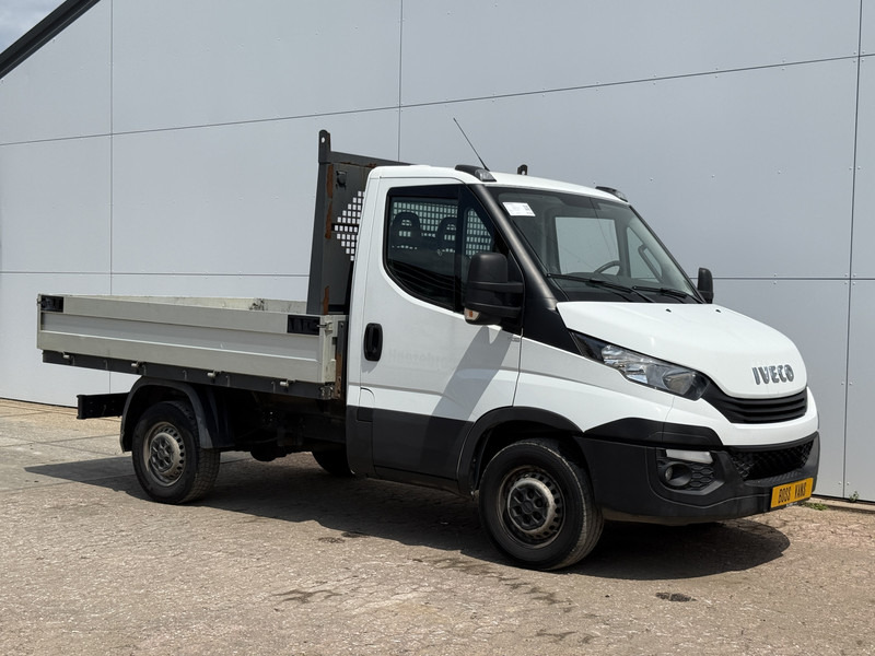 Iveco Daily 35S14 2.3 Open Laadbak Pritische Airco Cruise Control Lucht Geveerde Stoel - Бордови бус: снимка 4 Iveco Daily 35S14 2.3 Open Laadbak Pritische Airco Cruise Control Lucht Geveerde Stoel - Бордови бус: снимка 4