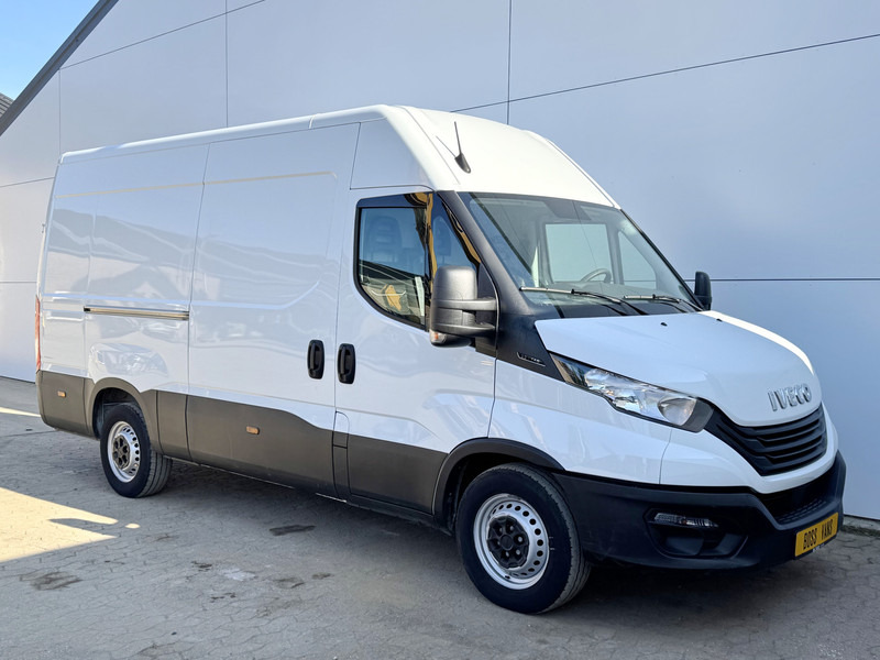 Iveco Daily 35S14 L2H2 Airco Cruise Control 3.5t Trekgewicht Euro 6 - Товарен бус: снимка 4 Iveco Daily 35S14 L2H2 Airco Cruise Control 3.5t Trekgewicht Euro 6 - Товарен бус: снимка 4